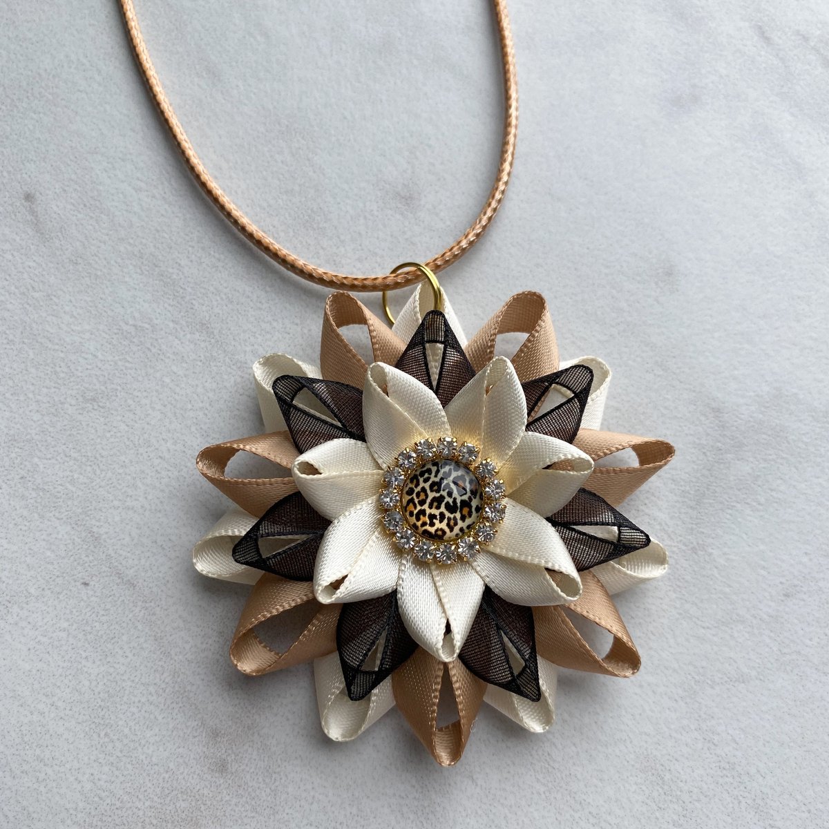 Handmade Necklaces for Women, Animal Print Jewelry, Leopard Print, Cheetah, Unique Pendant Statement Necklace, Ivory, Latte, Black tuppu.net/660e4ffd #etsyshop #gifts #shopping #etsy #smallbiz #shopsmall #style #ecommerce