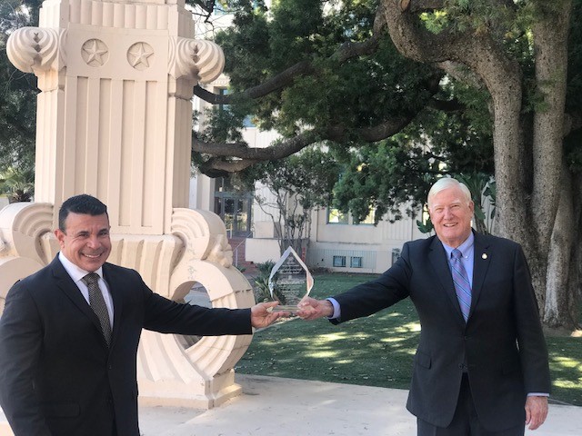 Greg Cox tweet media