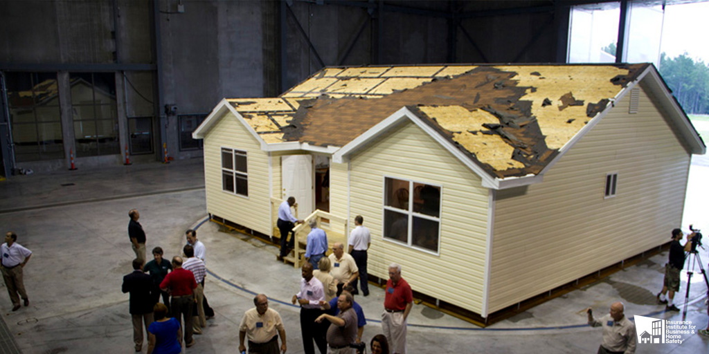 IBHS_org's tweet photo. With 180 days until #HurricaneSeason, we look back to our 2011 water-intrusion demo that showed the benefits of a sealed roof deck and @FORTIFIEDHOME construction: https://t.co/uzPasV2JoY
#RetroIBHS #ThrowbackThursday https://t.co/lyzUGfvdmi