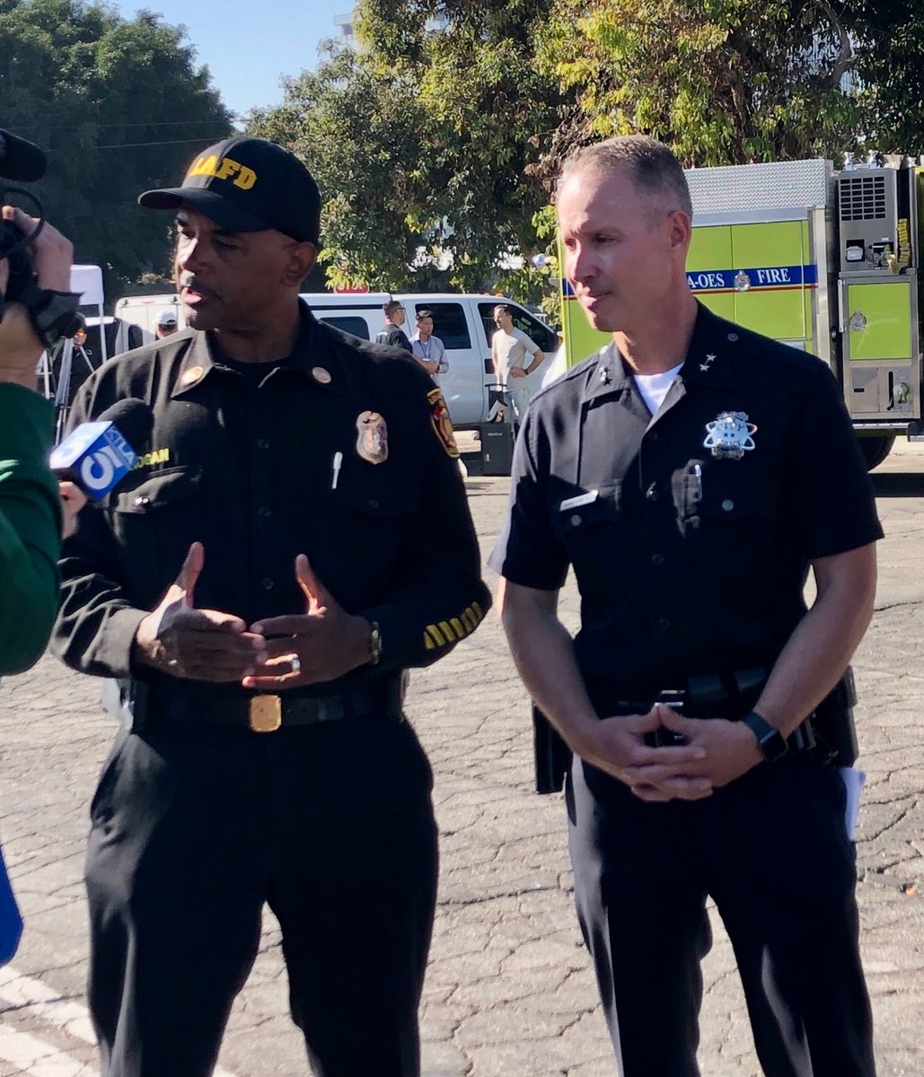 ⁦<a href="/LAFDwest/">LAFD West</a>⁩ Congratulates my OWB partner Justin Eisenberg for a stellar 32 year career with ⁦⁦<a href="/LAPDChiefMoore/">Michel R. Moore</a>⁩ ⁦<a href="/LAPDHollywood/">LAPD Hollywood Division</a>⁩ ⁦<a href="/LAPD_Eisenberg/">Deputy Chief Justin Eisenberg (Ret.)</a>⁩ I’m telling the press how dedicated he is. Take care, be safe and thank you for your service ⁦⁦#LAFD