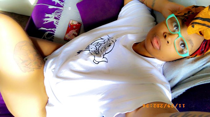 I think that I would be the perfect candidate to work for @pornhub 🥴🤤🤫☝🏽 #dafinestcreatins #whoschynawhyte<a href="/tag/art"class="tags"><span>#art</span></a><a href="/tag/nodaysoff"class="tags"><span>#nodaysoff</span></a><a href="/tag/ebony"class="tags"><span>#ebony</span></a><a href="/tag/chicago"class="tags"><span>#chicago</span></a><a href="/tag/artist"class="tags"><span>#artist</span></a><a href="/tag/vibes"class="tags"><span>#vibes</span></a>