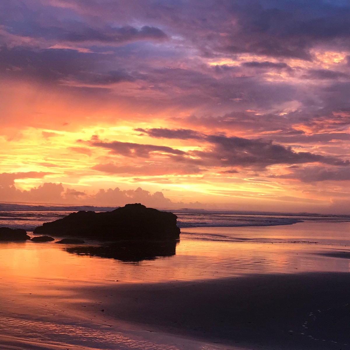 travelsociety1's tweet photo. - The Travel Society Inspiration Thursday -
Each and Everyday, take a moment to marvel at something beautiful.
#ttshost #ttshostagency #virtuosotravel https://t.co/8r8zTiiBxl