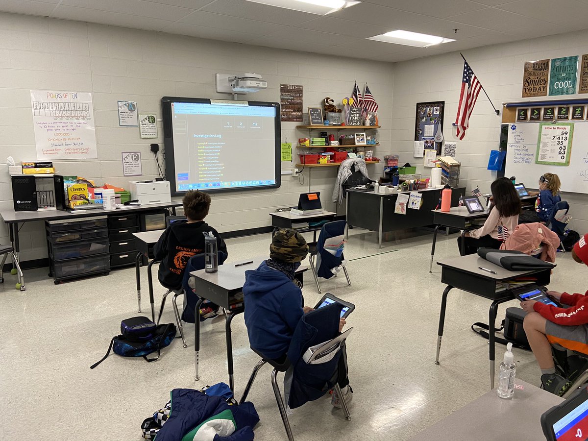 jtalbot516's tweet photo. The new #gimkit mode is so much fun! #taratechmas @TaraOaks_ES #tigerstrong https://t.co/452sucX6UV