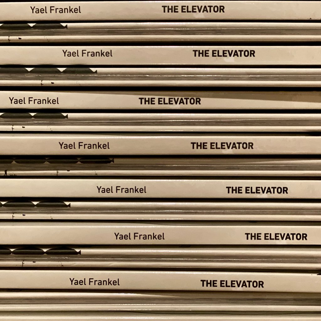 tapiocastories's tweet photo. Your copies of ✨The Elevator✨ are here!👇 📫 #shippingbooks #givebooks
❤️ 🎁 📚
.
#tapiocastories
#giftbook
#givebook
#literatureintranslation
#womenintranslation
#childrensbookillustration
#picturebooks
#childrensbooksintranslation
#shopsmall
#onlinebookstore https://t.co/Ojq5oYep9k