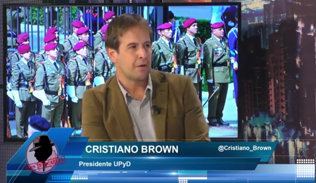 📺 Cristiano Brown en #LosIntocables

🗣️ "Hay que manifestar nuestro respeto a las FCSE y a las Fuerzas Armadas". 

🗣️ "Estamos viendo un nivel de odio en nuestra sociedad. El Gobierno lo achaca a VOX ¿pero el Gobierno no está haciendo nada cuando pacta con Bildu?"