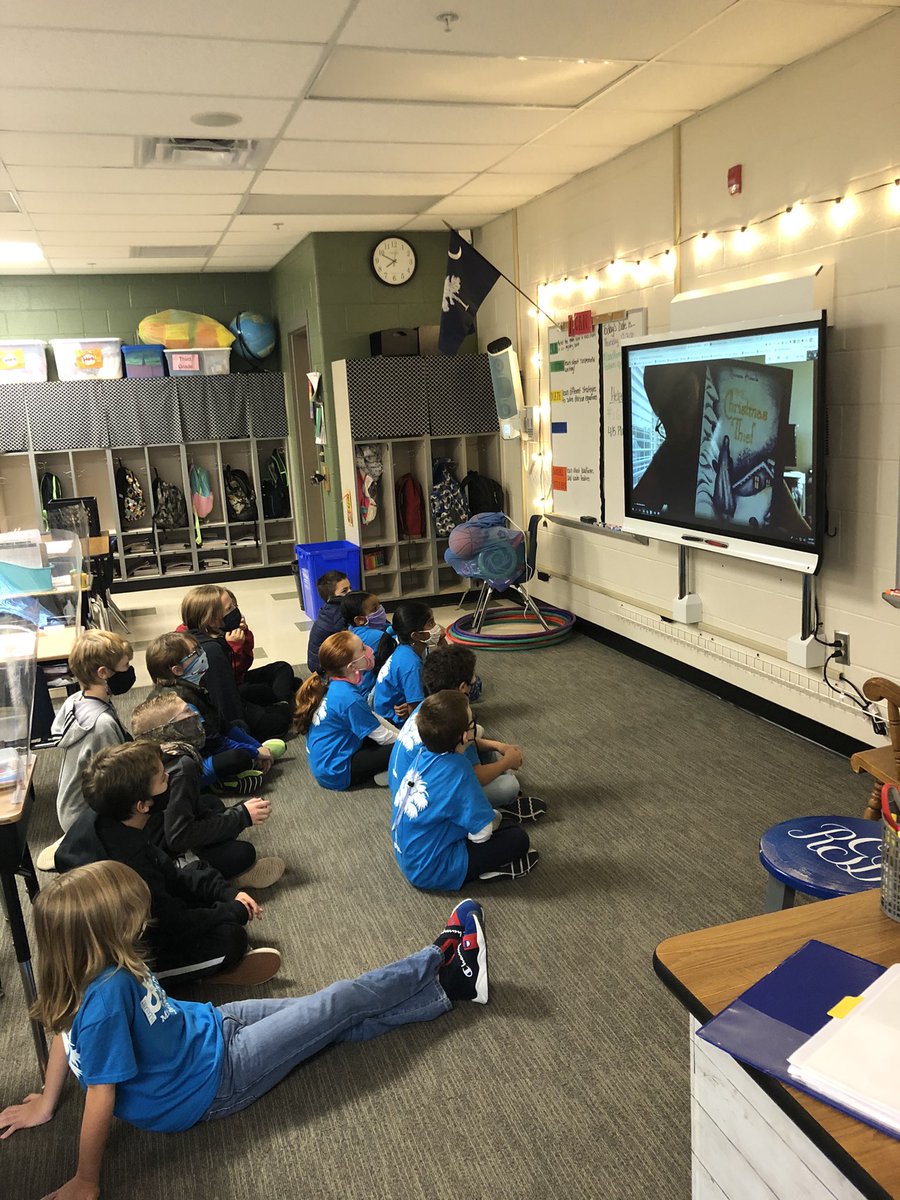 MrsRobertsPKES's tweet photo. We had our first mystery reader today and the kids loved it! It may had been virtual but they were still so excited!! ❤️ #PanthersEngaged https://t.co/DCqLps1n44