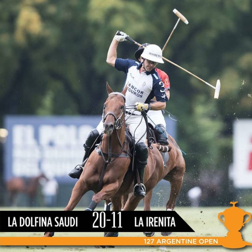 💥In the comeback of the Fab Four, <a href="/LaDolfinaok/">La Dolfina</a> led by the one and only <a href="/ACambiasoOK/">Adolfito cambiaso</a>, defeated <a href="/LaIrenitaPolo/">La Irenita Polo</a>  by a 20-11 score, with superstar🌟 Cambiaso producing no less than 15 goals.
📸 <a href="/MatCallejo/">Matias Callejo</a>