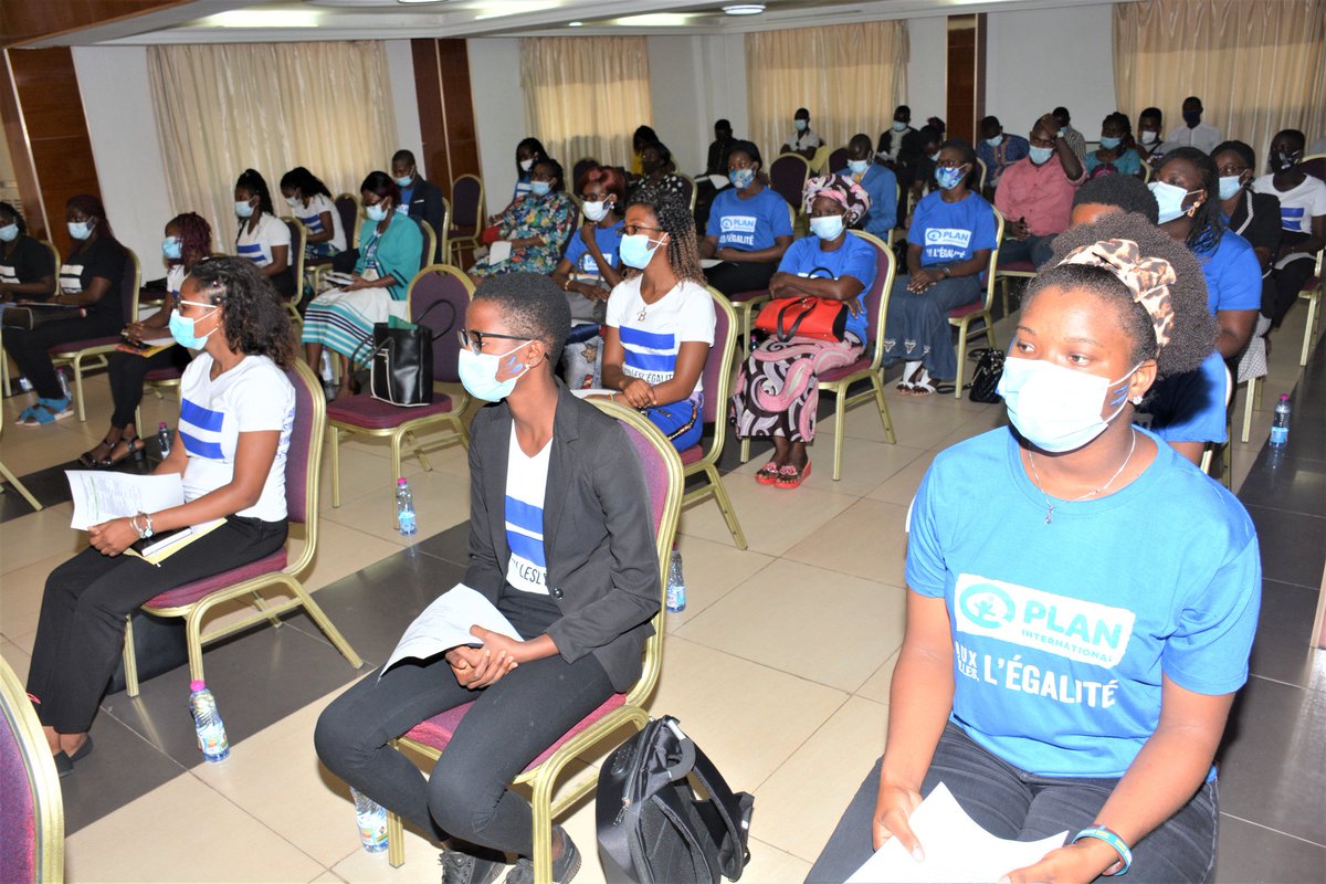 CTsegan's tweet photo. Chères #jeunes #Filles, il est temps de mettre fin aux lamentations et aux pessimismes pour vous armer de courage et de volonté afin d'aller chercher les solutions qui existent au travers de nos législations et autres fondement cardinaux de la société humaine
#GenerationEquality https://t.co/2YMD0WuEV9