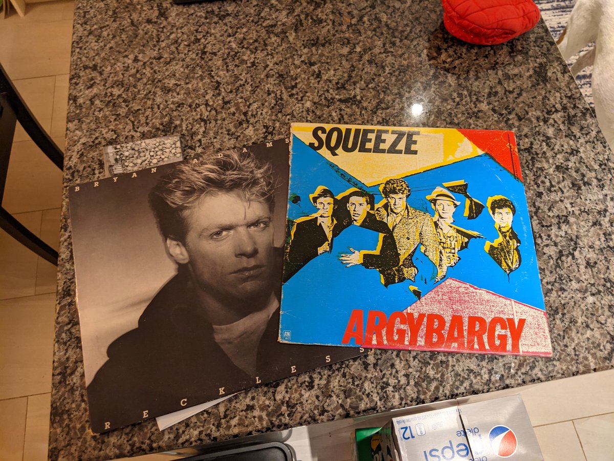 Kelly Jones tweet media