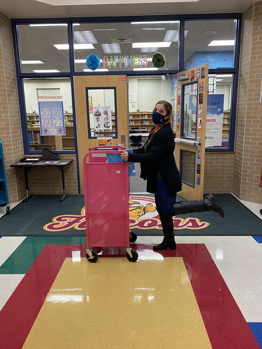 Fields_Library's tweet image. Book delivery time! 📚 @NISDFields @NISDLib #travelinglibrarian #plainandsimple