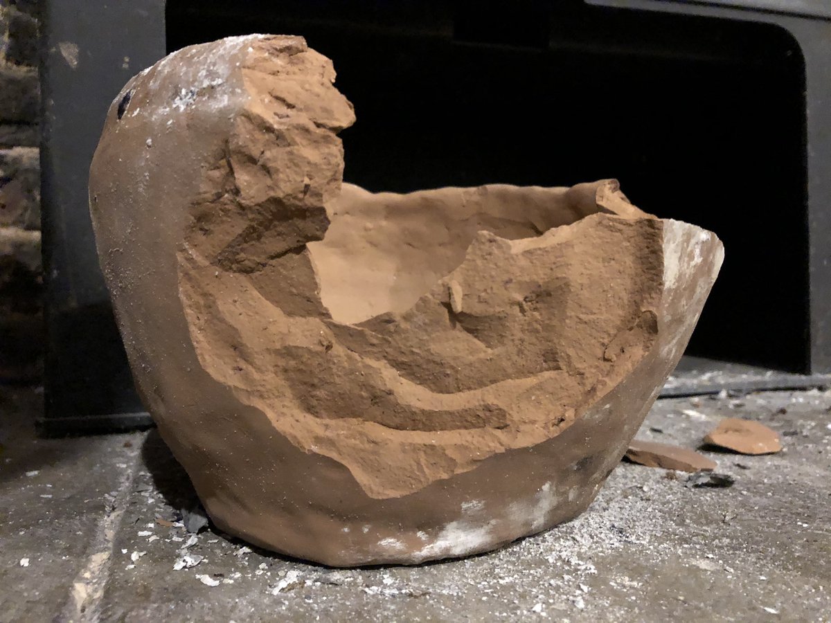 Disaster! Just as I was thinking to myself this may actually work my little pot promptly explodes, leaving fragments of his once curved face scattered on the hearth. Turns out pottery is not one of my strengths... #growingbeer