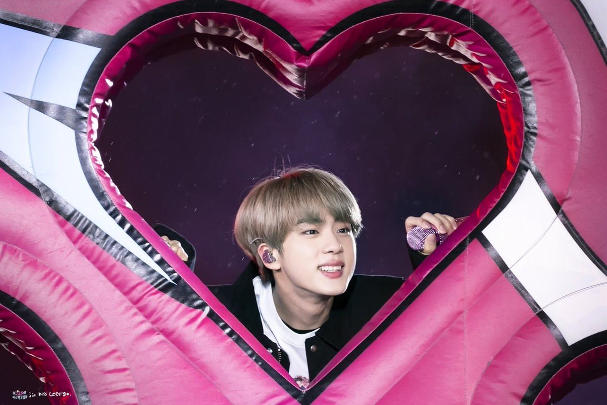 End of thread-♡︎  #HAPPYBIRTHDAYSEOKJIN  #OurMoonJinDay this is gonna flop..i feel it