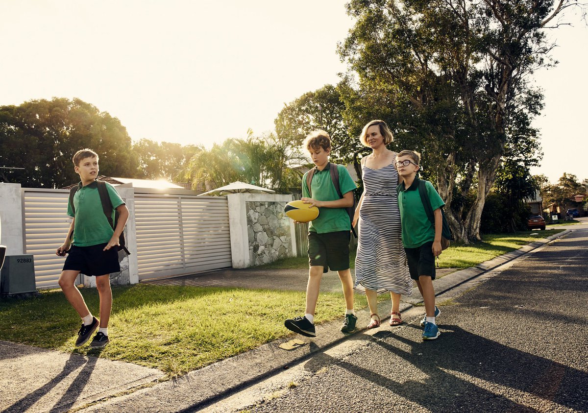 We have a new @AFLPlayers footy worksheet with loads of fun footy activities for kids to do when they walk, ride or skate to school next. From spotting real-life team mascots to skills practice, little footy fans are going to love this! Download via walktoschool.com.au