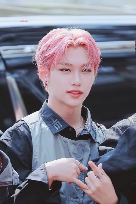 how to make your twitter pink; a thread