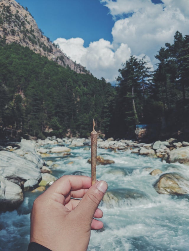 WriteWeed's tweet image. Parvati Valley, Himachal Paradesh, India #PuffPuffPass #StonerFam #Mmemberville