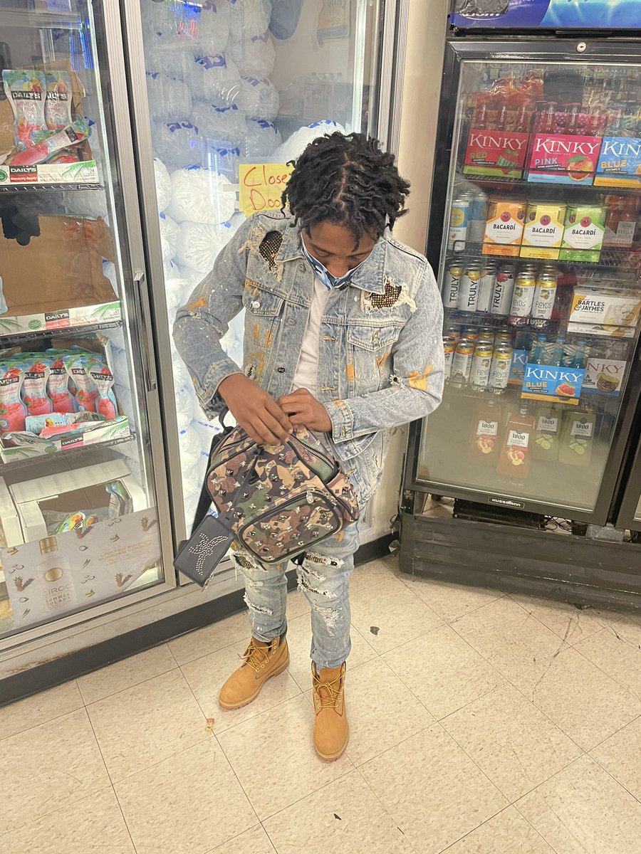 iam_Maclyfe's tweet photo. 🐐🐐🐐🐐🐐🦅🦅🦅🦅🦅 https://t.co/tTllRRRJpC