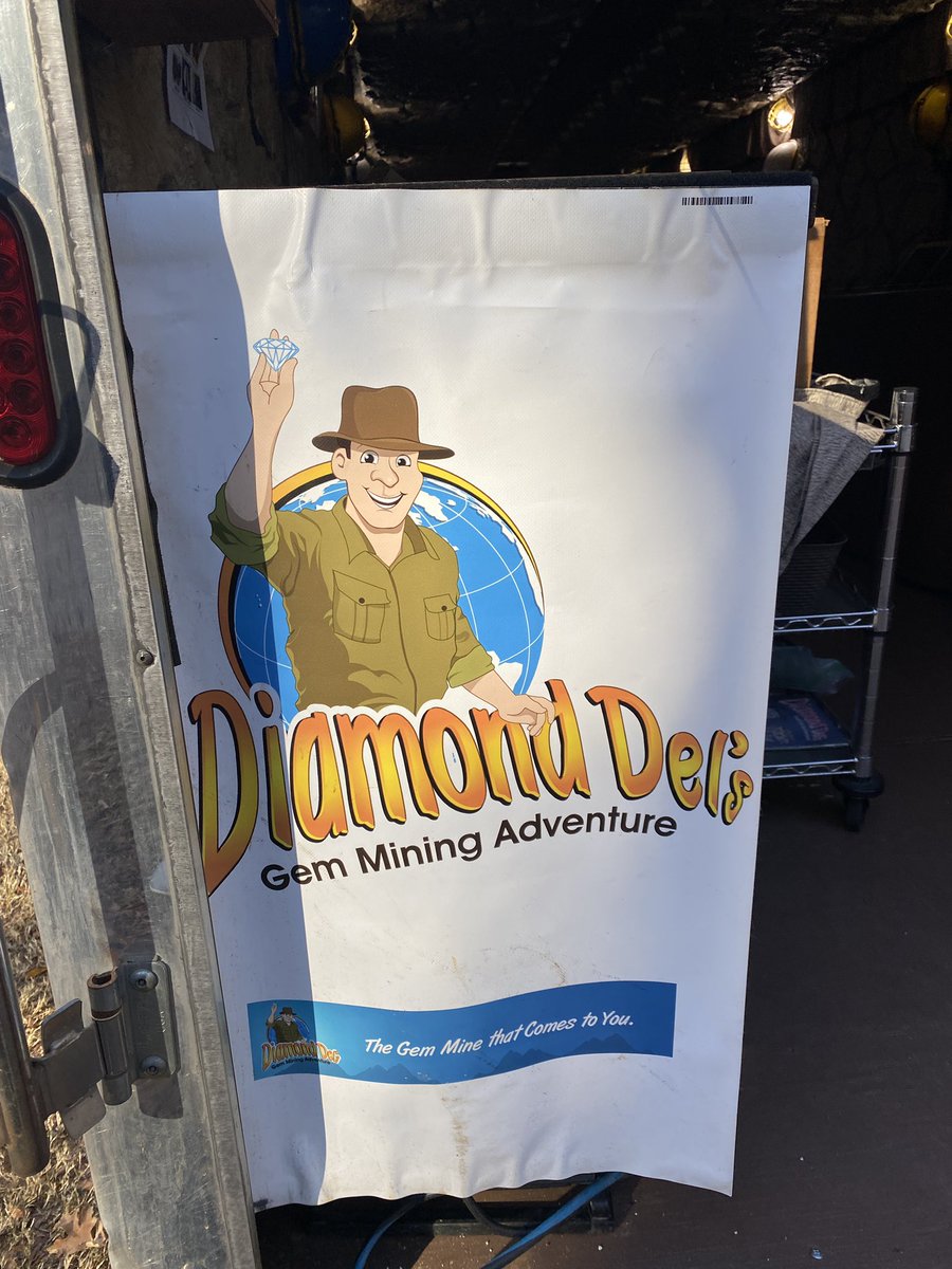 Sarah Barton Thomas tweet media