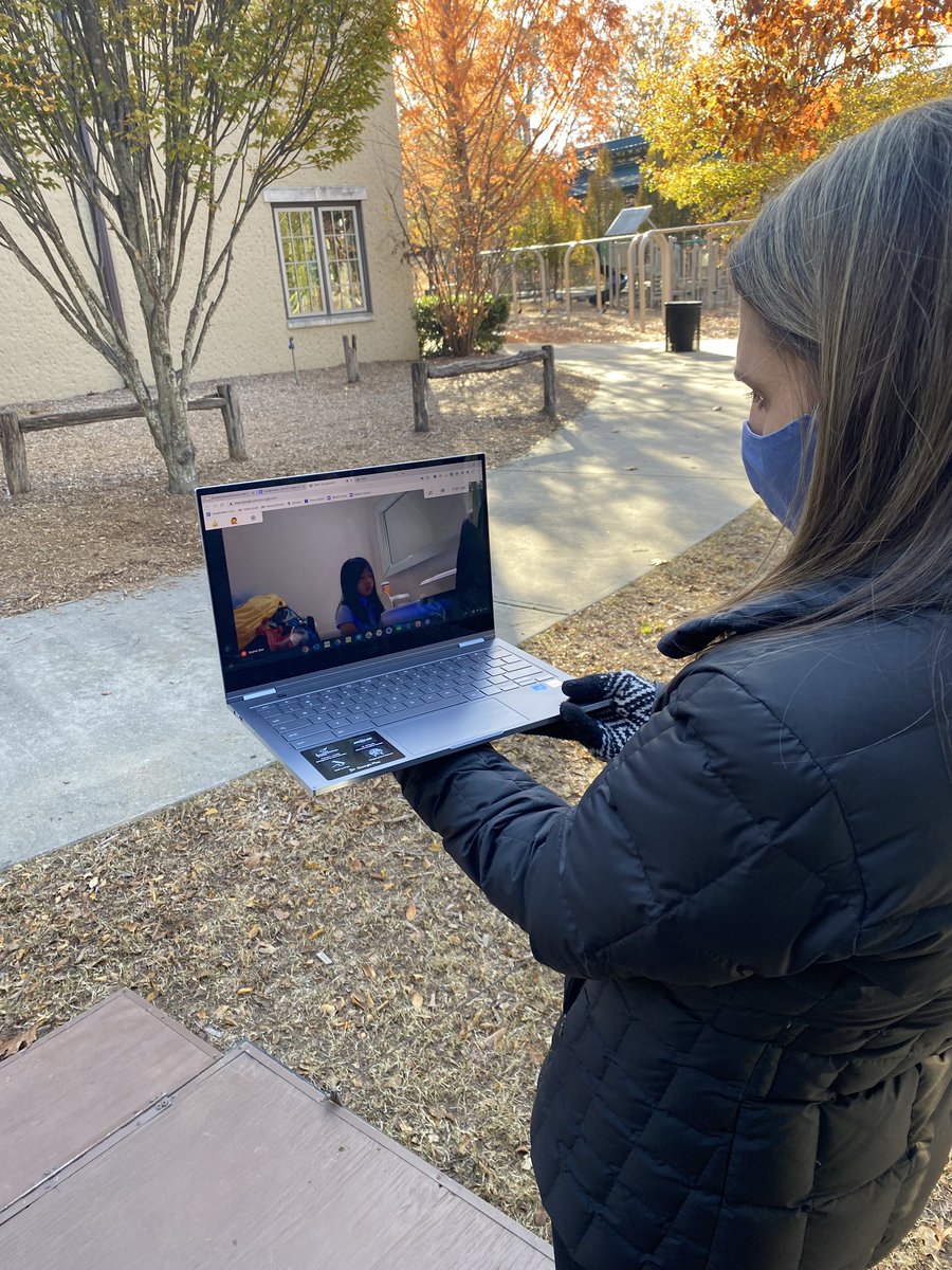 Sarah Barton Thomas tweet media