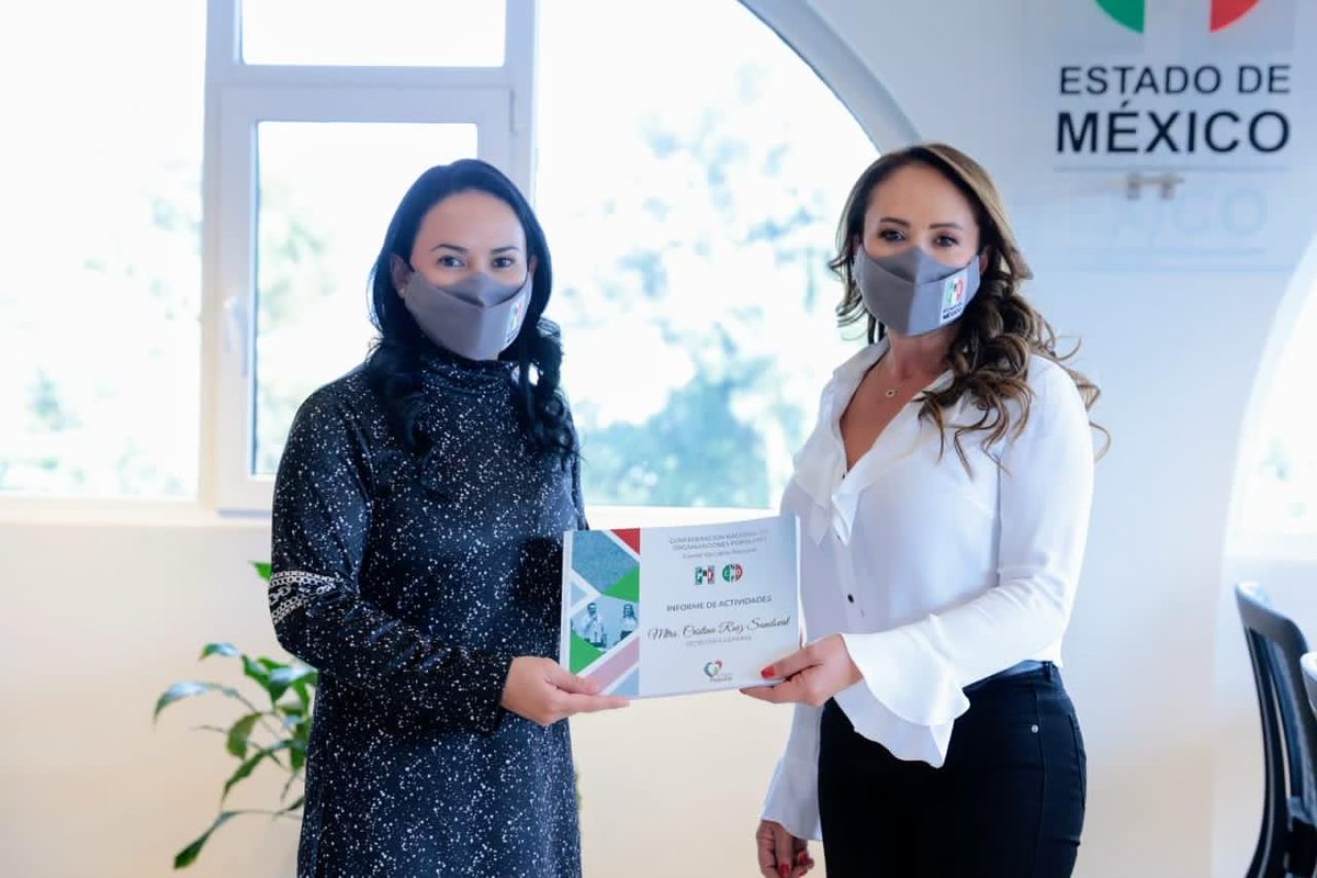 CristinaRuiz_S's tweet image. Hoy entregué mi primer informe de actividades a nuestra Presidenta del @PRI_EDOMEX, @AlejandraDMV, este año dirigiendo a la @CNOPNacional ha sido complicado por la Pandemia, pero juntos, saldremos adelante. 

#CorazónPopular 🇲🇽❤