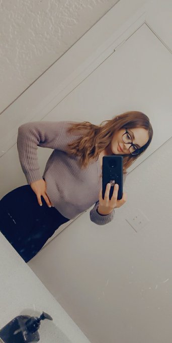 In the winter feels ❄️😊 https://t.co/dUIQLru4xb