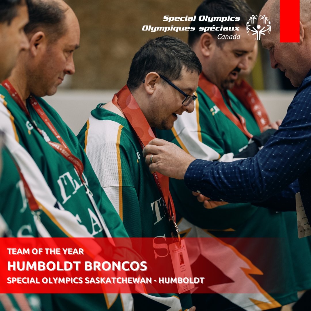 Meet the 2020 Team of the Year: <a href="/SpecialOSask/">Special Olympics SK</a> floor hockey team the Humboldt Broncos!

“A big thanks goes out to the 16 individuals that worked their butts off for about two years. Way to go, team! Thanks, guys!”

Tune in here: facebook.com/TSN

#SOCAwards2020