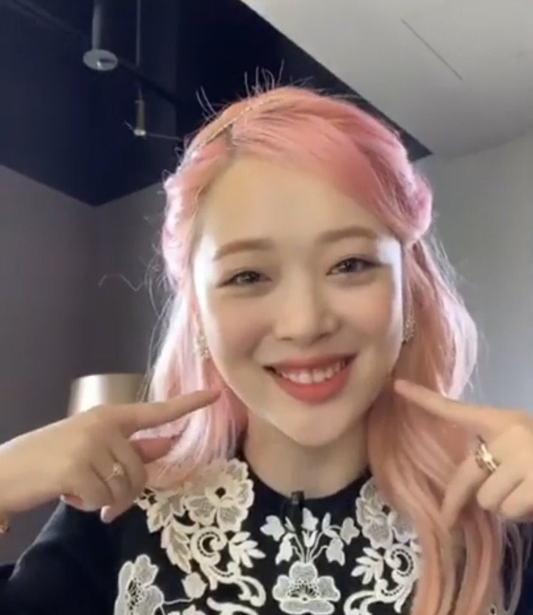 how to make your twitter pink; a thread 