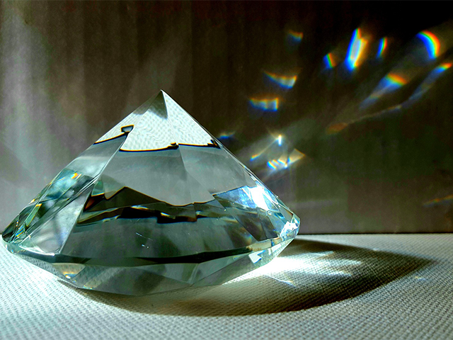 New #Musing - Facets 
"The first thing to know about diamonds is there’s no such thing as a flawless Diamond… just like there’s no such thing as a flawless Relationship."
officialmissval.com/facets
