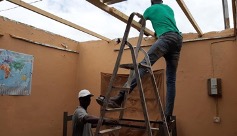 AydaFoundation's tweet photo. The new school under construction experienced damages but AYDA is determined to soldier on and repair as well as continue the construction work. Read more about it here https://t.co/kfzzigQNK3 #LearningNeverStops #AYDA #Senegal #EducationIsKey https://t.co/i7k5ddJliZ