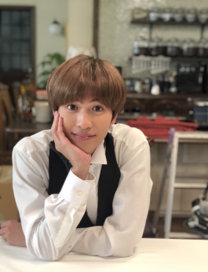 志尊くん、みなさんおはようございます☀️
朝からストーリーの通知でぬか喜び😂
昨日のバイバイ金髪ストーリーの通知、今日の朝7時に来ました🤣
明日は嵐にしやがれ、翌日は #極主夫道❤
志尊くんたくさん見れて幸せ🥰💕
今日の志尊くんとみんなが素敵な笑顔で過ごせますように✨
今日は川合くん🥰 https://t.co/rqGP6PyJQk https://t.co/oyv3Oh2I4V