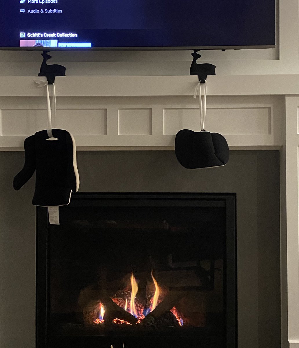 sarah mceneaney tweet media