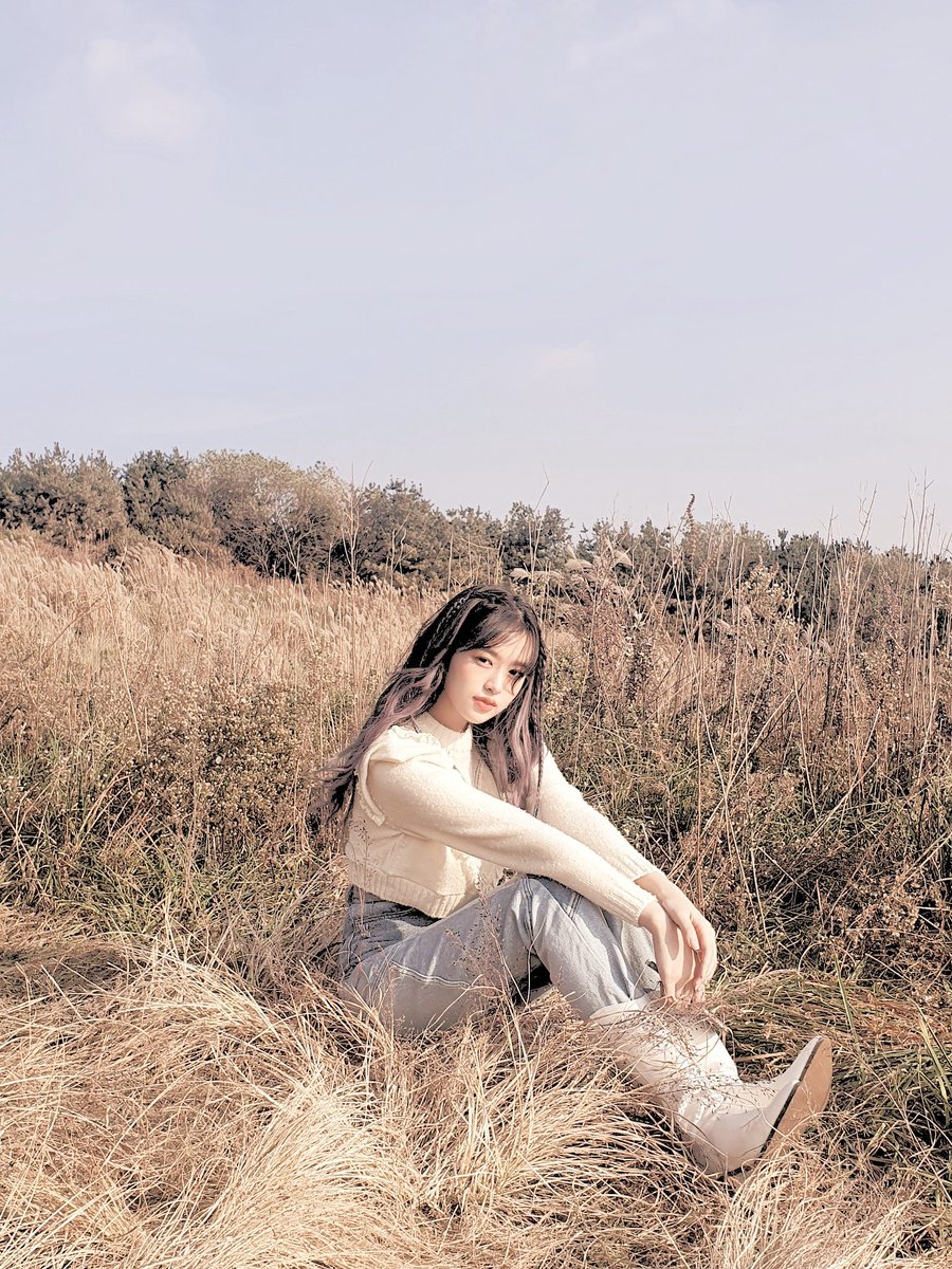 𝐒𝐄𝐕𝐀𝐍𝐀 #IZONE_PANORAMA tweet media