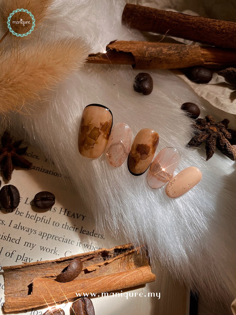 maniquremy's tweet photo. Espresso Nails - Coffee Christmas Manicure
https://t.co/SFWEI9F43A

Cold brew or hot espresso
Frosty winter or sizzling summer
In life, there's always light and darkness
To consciously hold on or to let go
Returning to a rediscovery of life
New album tells a story about all of us https://t.co/RpZDVf34KJ