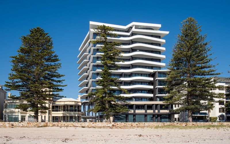 SimonHe7's tweet image. Project in Australia
Project Name: Eight Apartments
Flat and Curved Tempered Glass, Silk Screen Printing Glass
Shandong Yaohua Glass providing
any help needed, freely let us know,
simonhe@yaohuaglass.net
#glass #buildingglass #balustrade #balcony #apartments