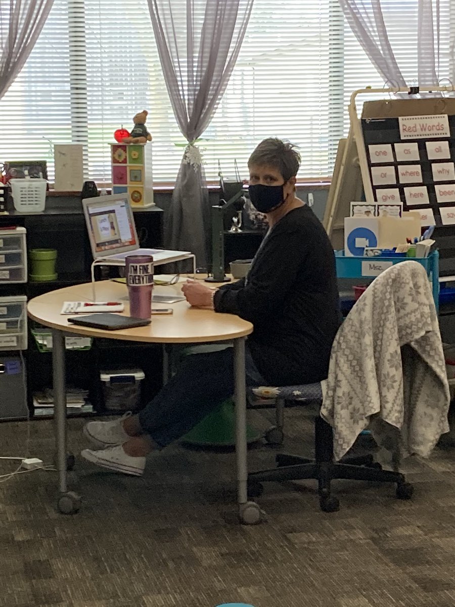 amy_hage's tweet photo. So proud of my teaching partner! She would be the first to tell you she’s not techy, but she has rocked virtual teaching this week! Stepping out of her comfort zone over and over to meet the needs of her kids! ❤️ @JohnsonRhonda3 https://t.co/2CtBTsbkhy
