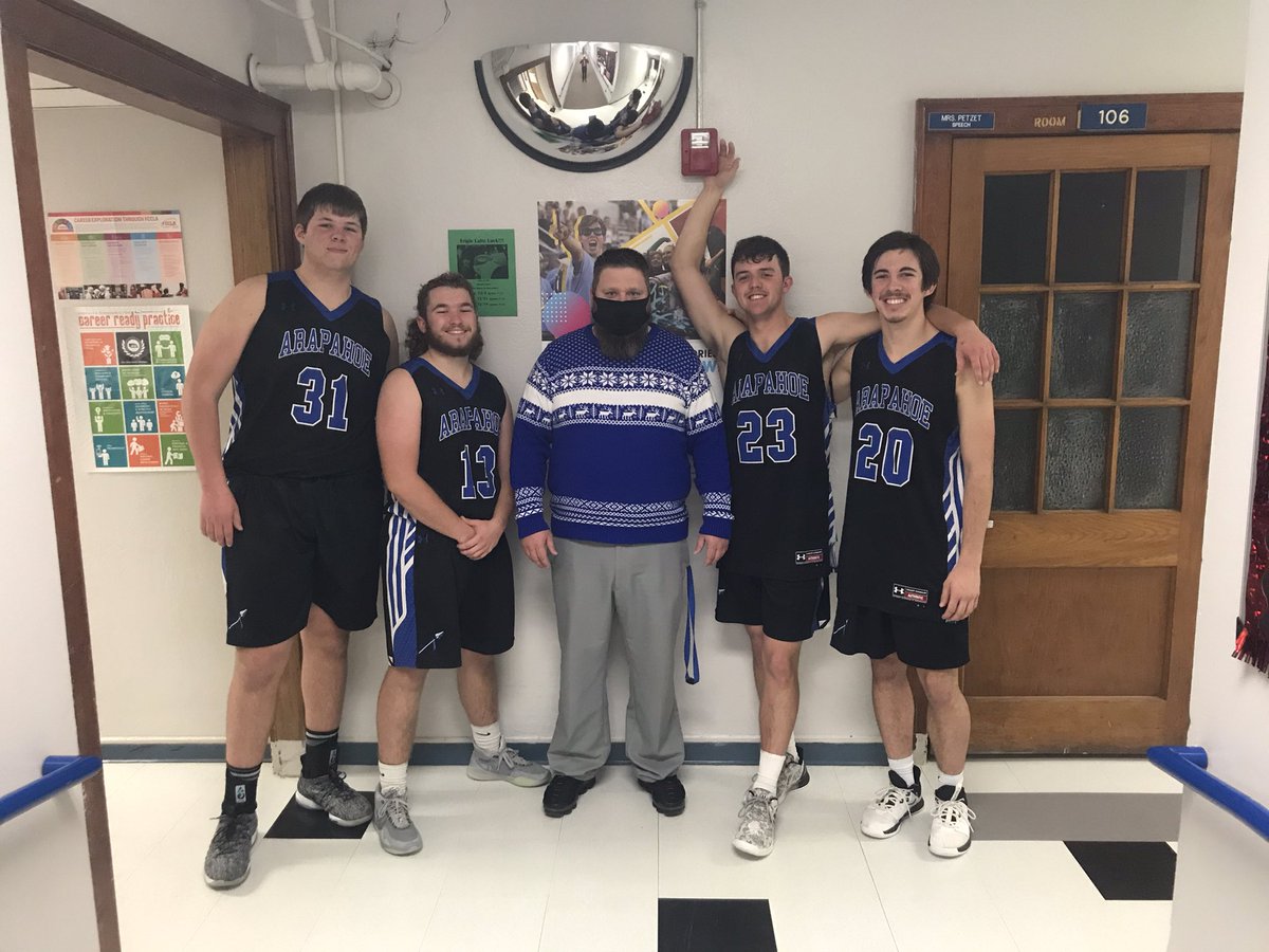 Day 5 of Sweatermas! Warriors take down Overton 49-22 and earn the W so the seniors earn the pic today!!! #Warriors #BeAWarrior #Tribe <a href="/HFR_Sports/">Hometown Family Radio Sports Network</a> <a href="/JaysonJorgensen/">KRVN sports</a>