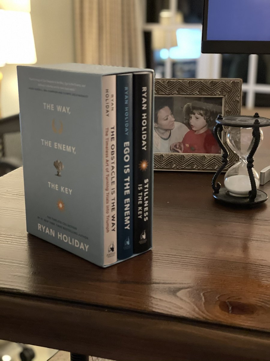 9degrees's tweet photo. Early Christmas present. So excited. I don’t think @RyanHoliday or Marcus Aurelius would mind. https://t.co/WnKwo0G8Zj