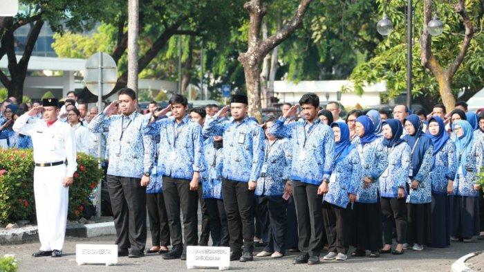 DIY Usulkan 6000 Lebih Guru Honorer Diangkat Menjadi PPPK, Guru Wajib Aktifkan Info GTK https://t.co/f9NUJcuv3L https://t.co/5ZqLT7oUeI