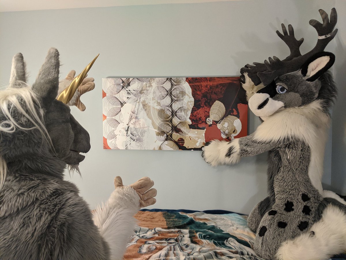 EquusSilvermane's tweet image. Time to break out the emergency #MFF survival kit! 😏

#mff2020