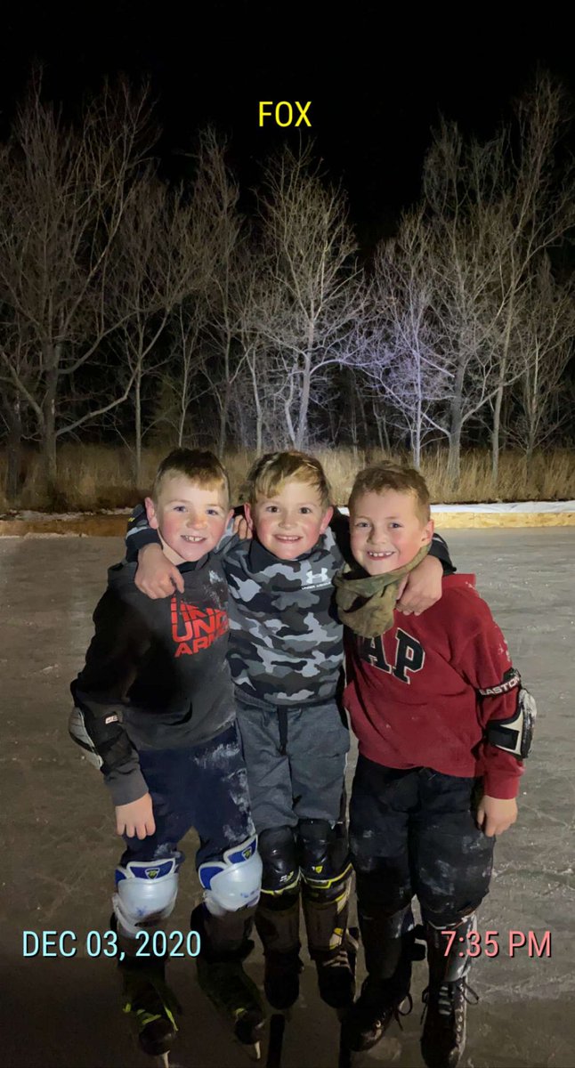 Buddy’s doing what they love. #futureRams #pondhockey @FollowThePuck @YouthHockeyHub @roseau_hockey @ramhockey #remick #mertans #brandt