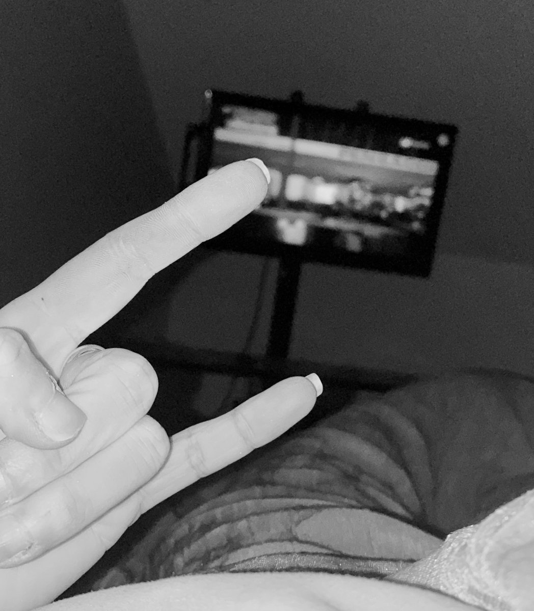 TaylorWorell's tweet photo. @speed51dotcom @5FlagsSpeedway watching from northwood, nh with the birthday boy! @ twitterless justin harris 🖤  #SnowDerbyDate 🏁 https://t.co/DtuDazS9ct