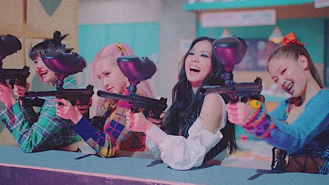 BBU_USA's tweet photo. .@BLACKPINK ranks #25 for Billboard’s Hot Dance/Electronic Songs Artists Year End Chart, BLACKPINK becomes the first Kpop act &amp; girl group in history to ever enter the chart ever since it was first revealed back in 2013!

#BLACKPINK_GroupOfTheYear https://t.co/swdinTA5ri