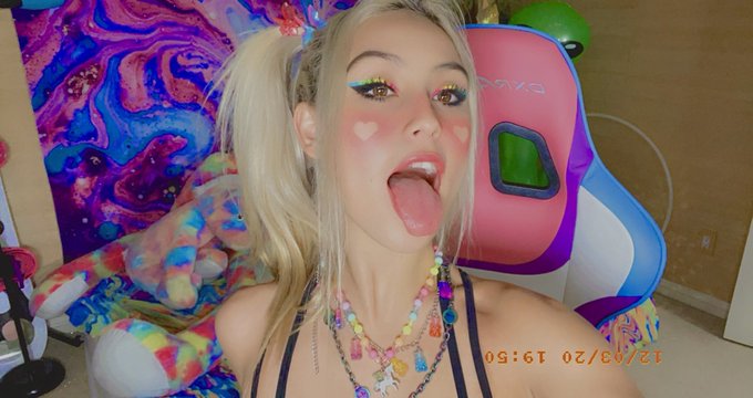 🔴 LIVE https://t.co/EF1A03W9hG https://t.co/H0BIFUZXF9