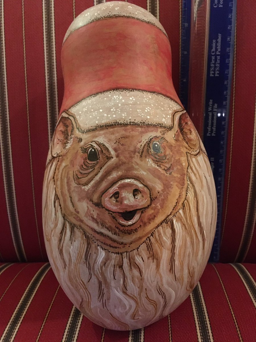 A specially commissioned "pig" Santa Gourd (I call him "Porchetta Santa"!) I was please with how he turned out: