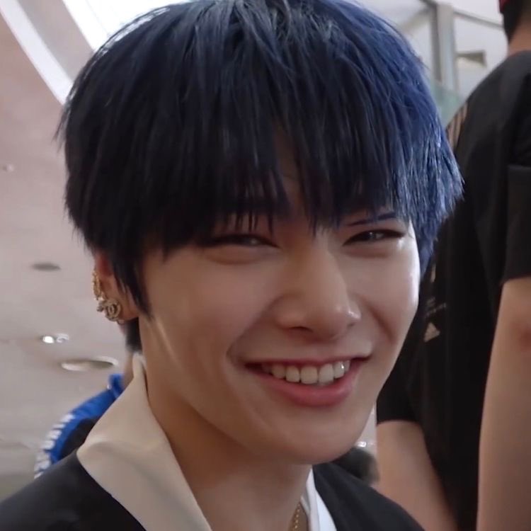 how to make your twitter blue; a thread 