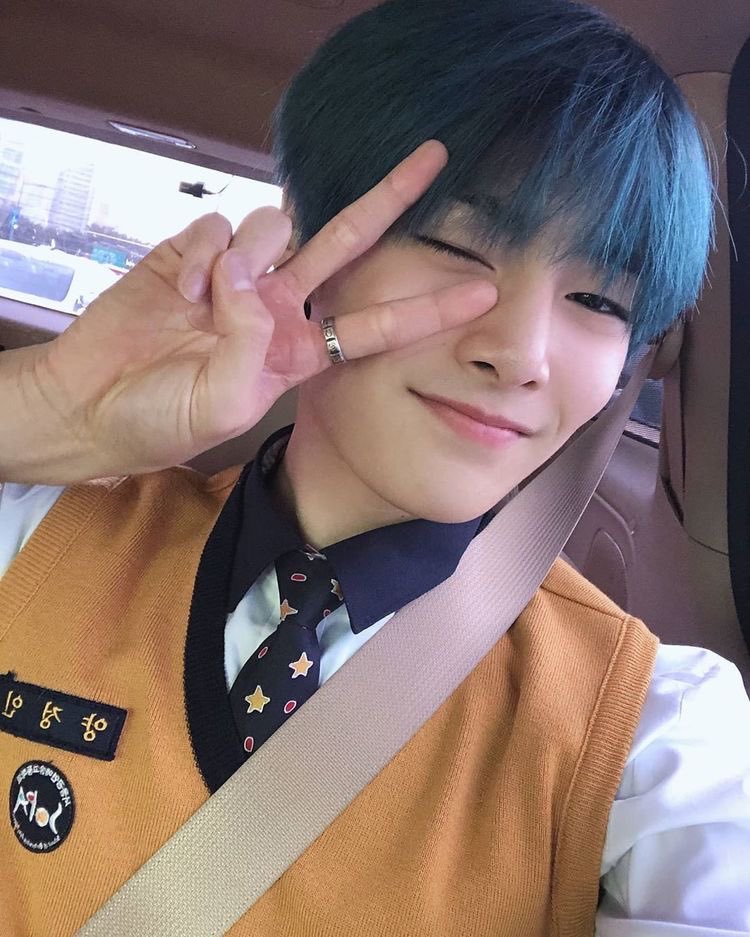 how to make your twitter blue; a thread 