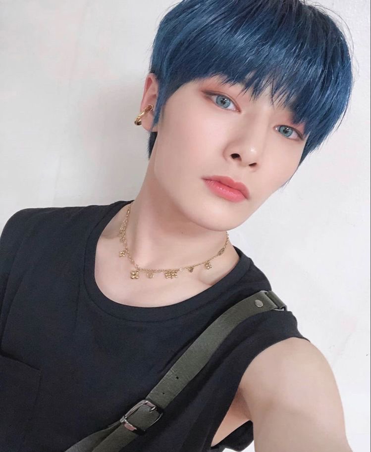 how to make your twitter blue; a thread 