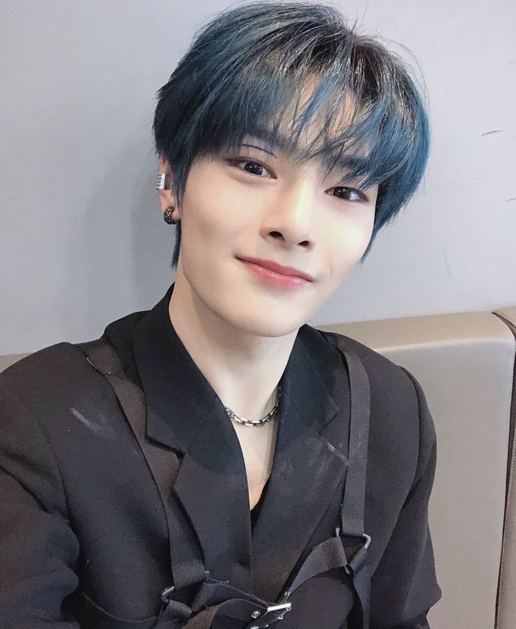 how to make your twitter blue; a thread 