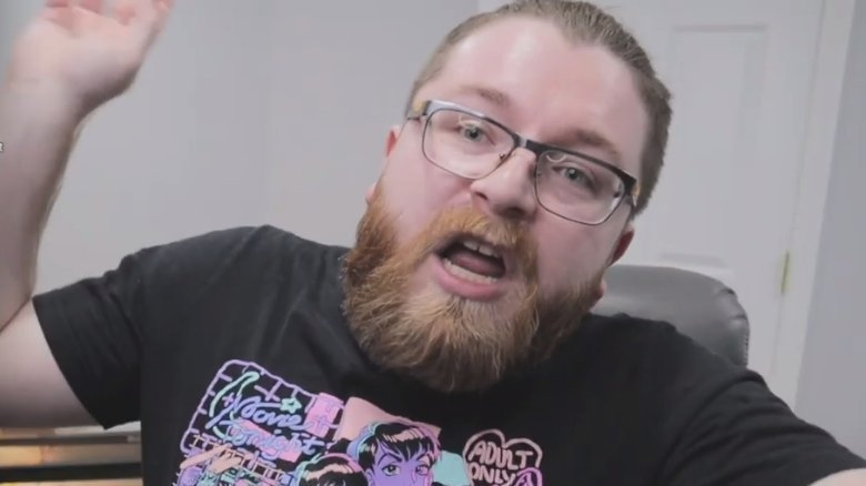 2. These are the types of leftists who pose as communists during times when nothing is happening but become Democrats during election seasons.