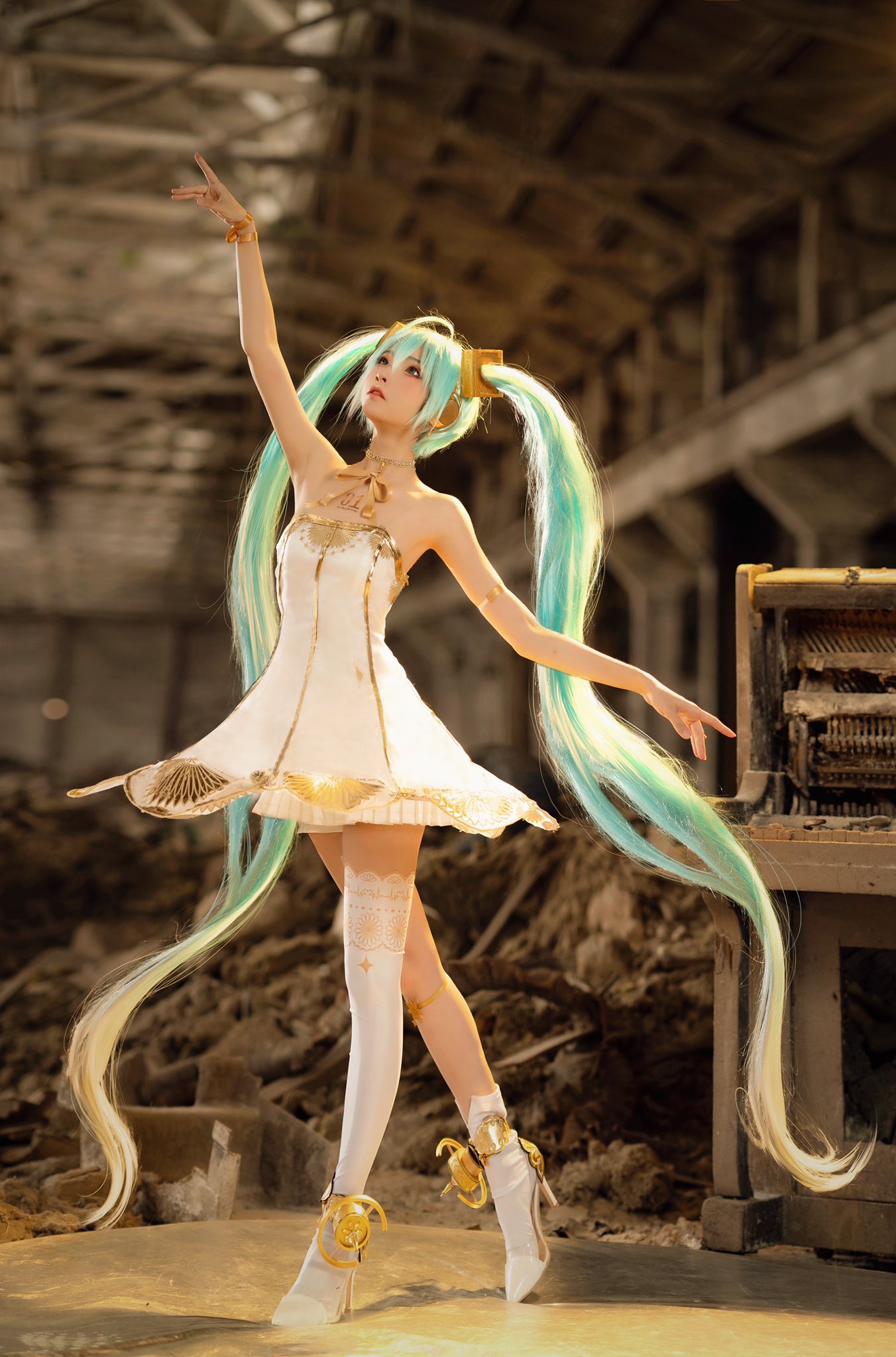 画像,#HatsuneMiku#mikusymphony 🎼写真を三枚追加します💫 https://t.co/rPcyZbvkiS…