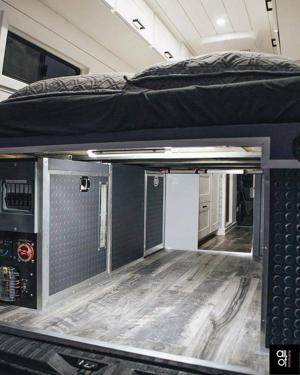BuildeeePro's tweet photo. Adventure on the go! You will love how this cutomized van bring you comfort in any place you will go! Agree?

Tag someone who will love this design by  @the.activ

#BuildeeeYourHome #BuildeeePro #BuildeeeDailyPick #photooftheday https://t.co/is40nk57js